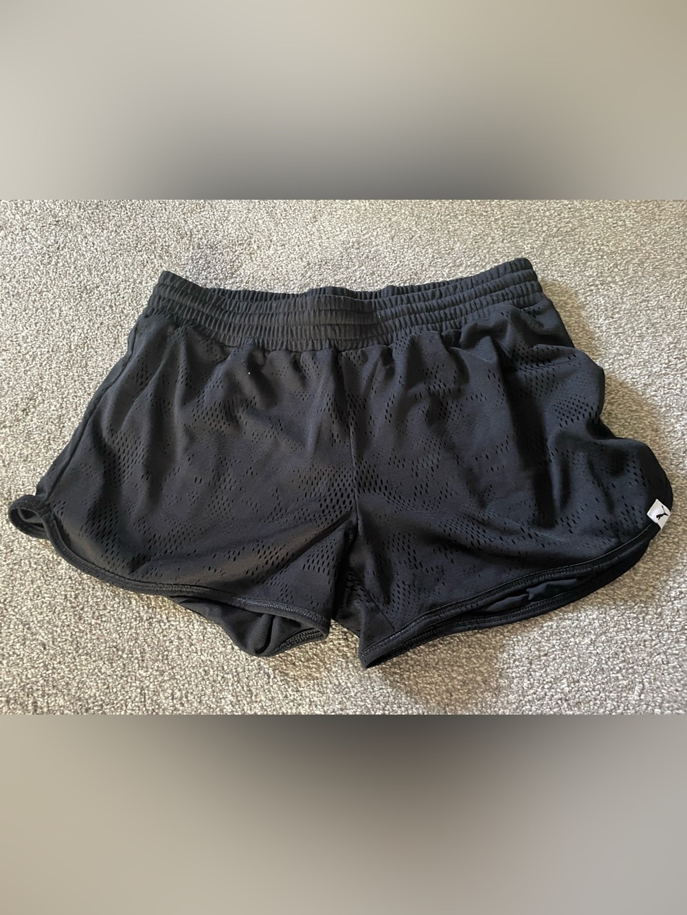 Black Women's puma Athletic Mesh Shorts